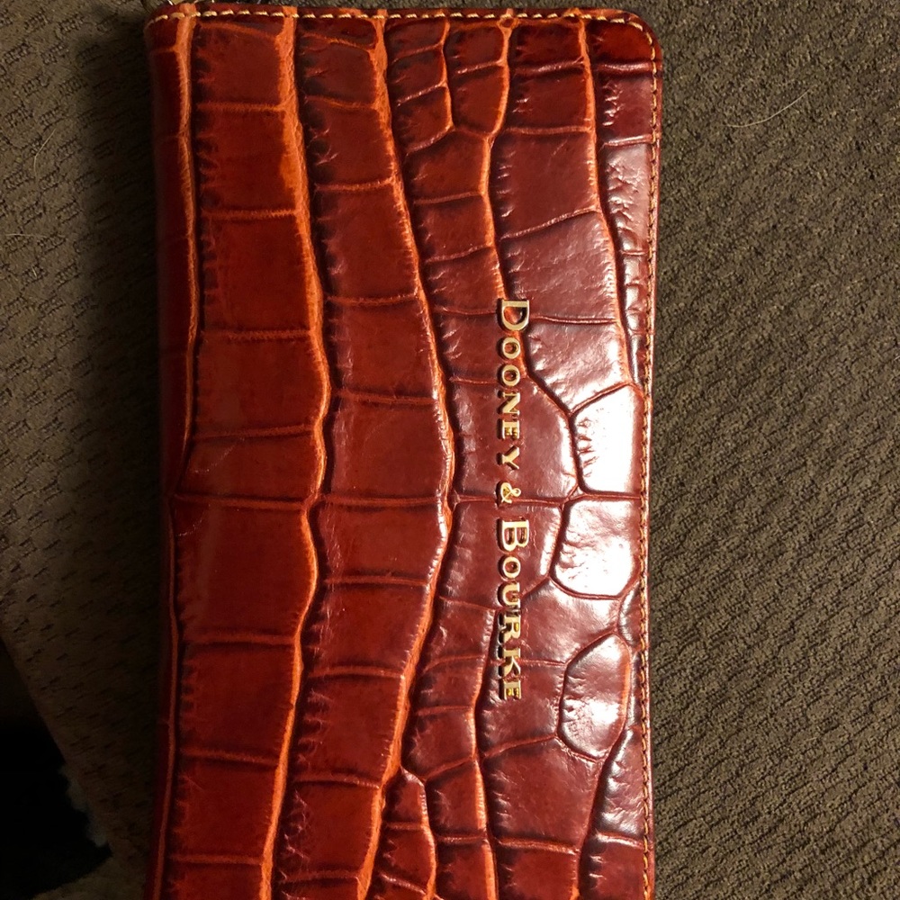 Dooney & Bourke Croco Embossed Leather Wallet